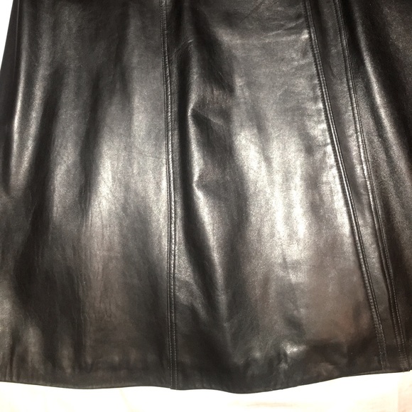Danier Lambskin Leather Coat - Picture 7 of 14
